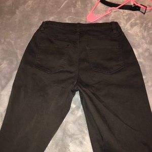 Black high waisted jeans